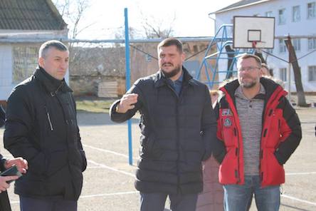 Свежие новости: Нардеп Вадатурський відвідав Миколаївську школу-інтернат №3