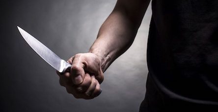 Фото новости: В Николаеве мужчина зарезал собутыльника Свежие новости: В Николаеве мужчина зарезал собутыльника