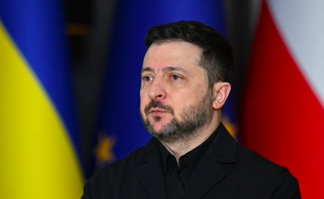 Свежие новости: Банкова не планує повертати Федорова та розраховує на спад протестів