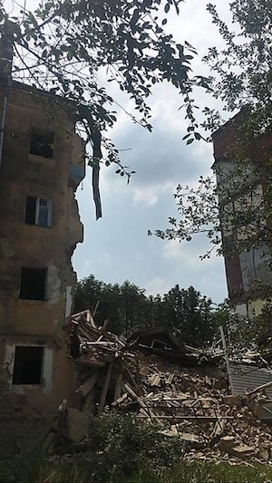 Свежие новости: На Львовщине обрушился подъезд многоэтажки