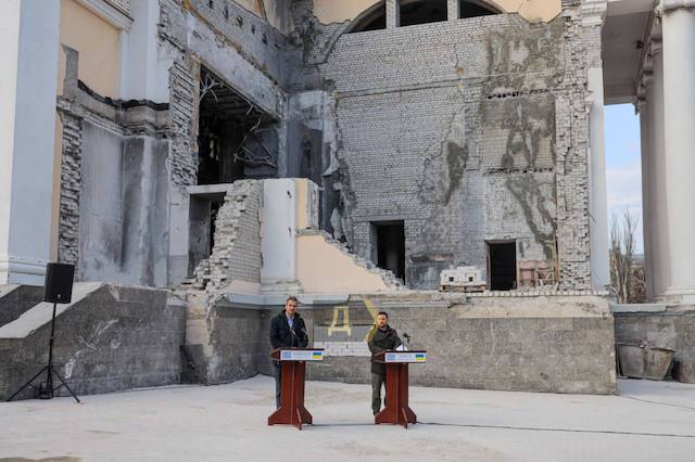 Свежие новости: У Силах оборони півдня заявили, що ракетий обстріл по Одесі не пов’язаний із візитом Зеленського