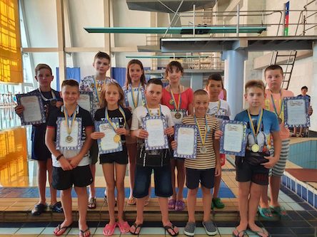 Свежие новости: Южноукраинские спортсмены стали призерами на соревнованиях по плаванию