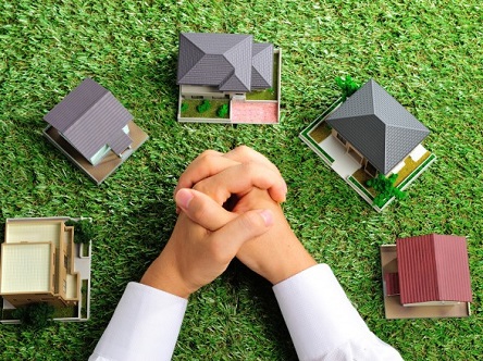 Свежие новости: Сегодня вступает в силу закон о коллективной собственности на землю