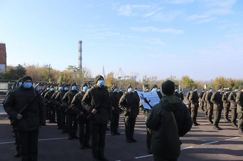 Свежие новости: На верность народу Украины в Николаеве присягнули нацгвардейцы-срочники