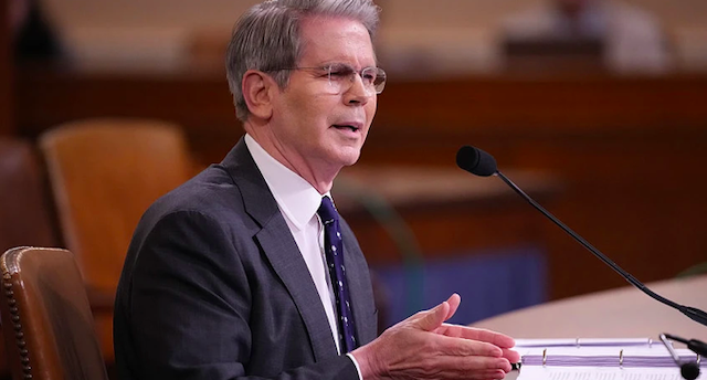 Свежие новости: У Трампа порахували, скільки Росія заробить через послаблення санкцій