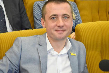 Свежие новости: На Николаевщине неизвестные не пустили группу депутатов облсовета на разрабатываемый без документов карьер