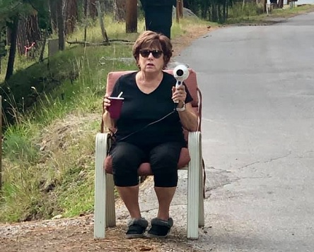 Свежие новости: Американка придумала, как помочь полиции с помощью фена