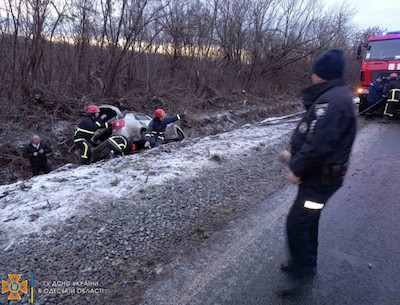Свежие новости: В Одесской области машина вылетела в кювет и перевернулась