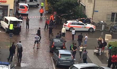 Свежие новости: ВИДЕО: На улицах Швейцарии произошла резня бензопилой