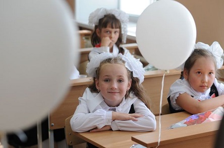 Свежие новости: В школах Киева стартовала запись в первый класс