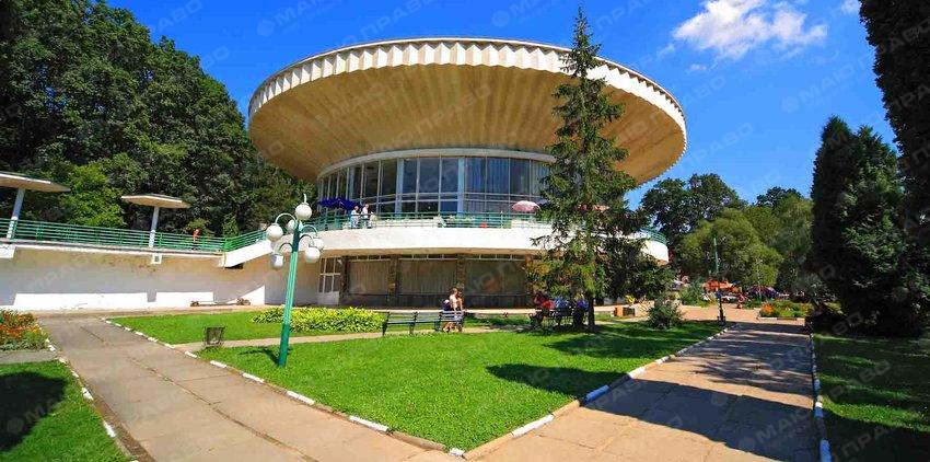 Фото Як лікують в Моршині