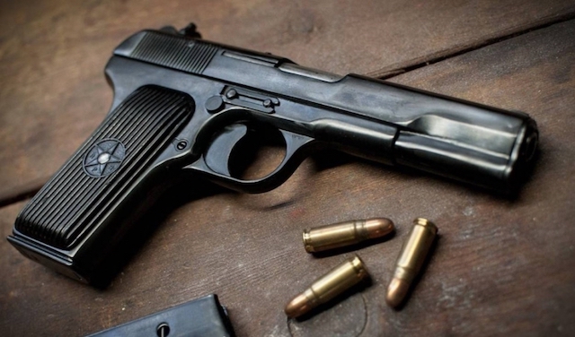 Свежие новости: Баштанський поліцейський передавав окупантам зброю: звинувачення направлено до суду