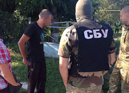 Свежие новости: В Запорожье контрразведка СБУ задержала боевика «ДНР», который также находился в розыске у самих террористов