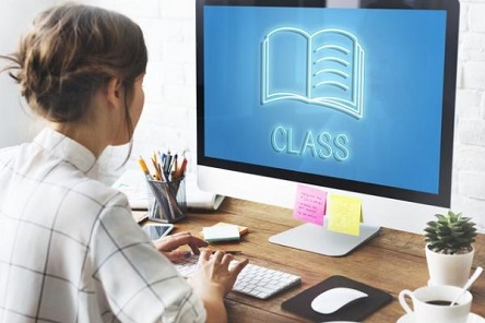 Свежие новости: Учебный год в Украине закончится дистанционно, без последних звонков и выпускных