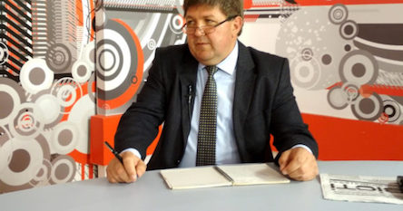 Свежие новости: Нардеп Ливик собрался снизить стоимость привозной воды в Еланце с помощью электромобилей