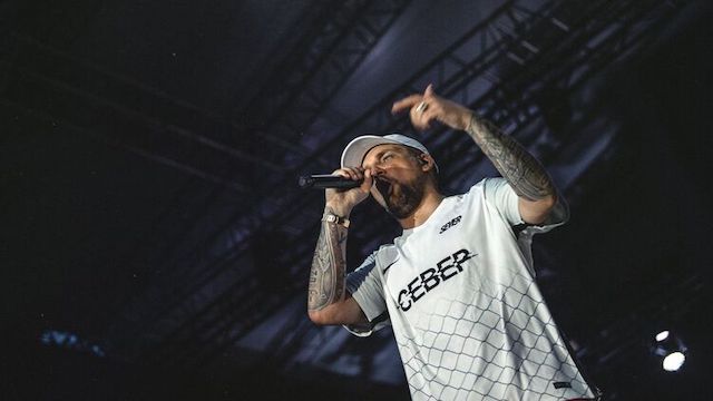 Свежие новости: На концерте Басты в Одессе подрались фанатки