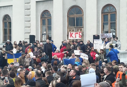 Свежие новости: В УПЦ заявляють про штурм собору