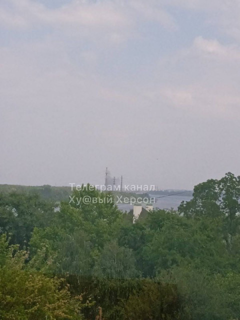 Свежие новости: ВСУ снова нанесли удар по мосту через Каховскую ГЭС