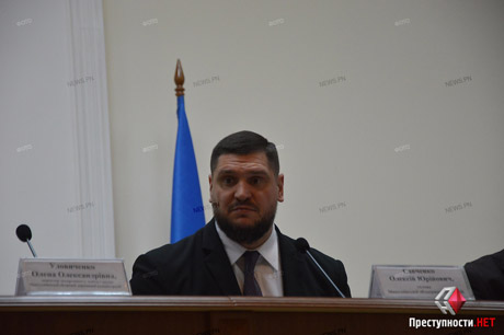 Свежие новости: Губернатор рассказал николаевским учителям, какая у него зарплата