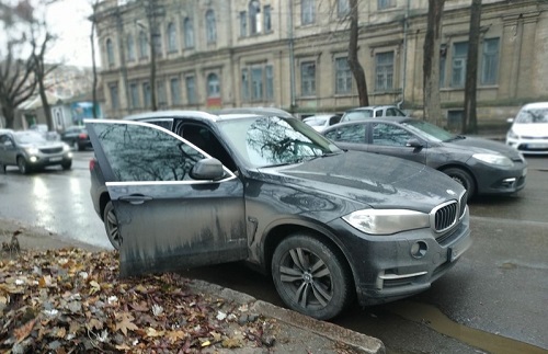 Свежие новости: В Николаеве сотрудники СБУ задержали «БМВ» с одесситами