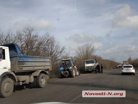 Свежие новости: На выезде из Николаева ремонтируют дорогу на Херсон