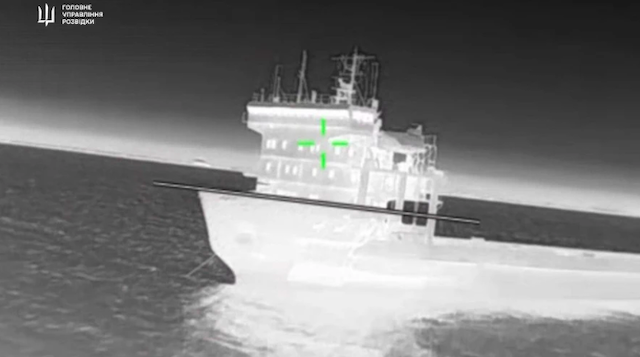 Свежие новости: Воїни ГУР вдарили по двох російських військових суднах