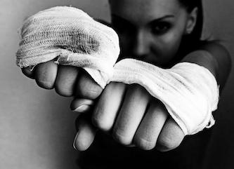 Свежие новости: В Первомайске 18-летняя девушка из-за ревности избила односельчанку до потери сознания