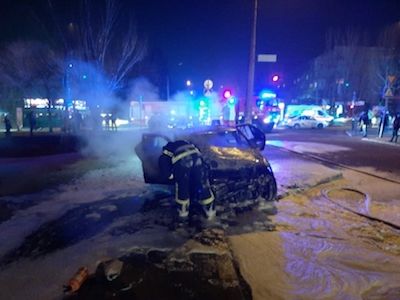 Свежие новости: В Николаеве автомобиль слетел с дороги, загорелся и врезался в «Хюндай»