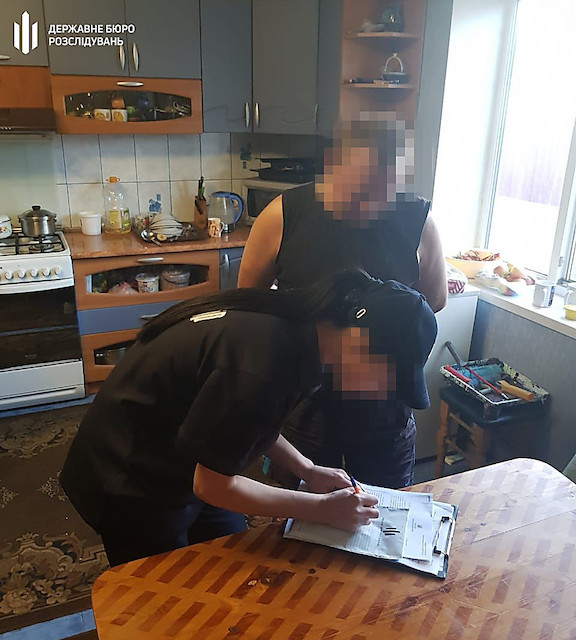 Свежие новости: На Николаевщине помощник начальника колонии проносил заключенным наркотики в еде и через «закладки»