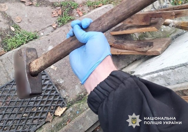 Свежие новости: У Миколаївському районі поліцейські затримали чоловіка за підозрою в умисному вбивстві знайомого