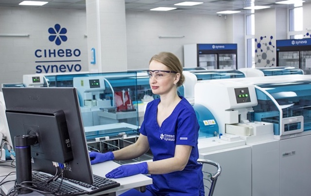 Свежие новости: ДБР арештувало головний офіс та центальну лабораторію «Сінево»