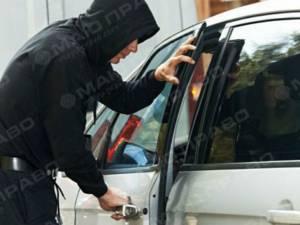 Свежие новости: В Николаеве обокрали семь автомобилей за сутки