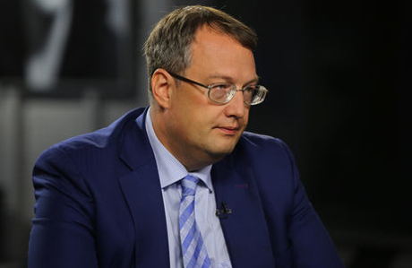 Свежие новости: Студентов призвали фиксировать и сообщать об агитации