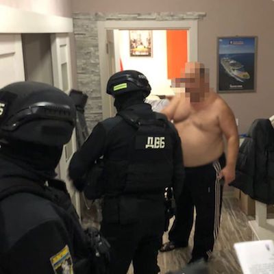 Свежие новости: В Киеве полицейские входили в состав банды