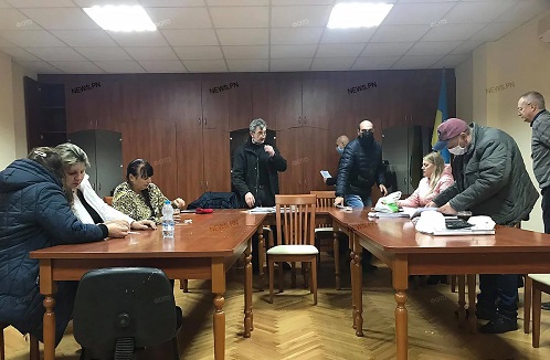 Фото новости: Полиция расследует возможную фальсификацию голосов среди кандидатов в Николаевский облсовет Свежие новости: Полиция расследует возможную фальсификацию голосов среди кандидатов в Николаевский облсовет