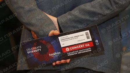 Свежие новости: В Раде рассказали, как нардепы сражаются за билеты на 