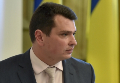 Свежие новости: Сытник сообщил об аресте самолета депутата Александра Онищенко