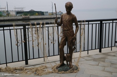 Свежие новости: Прокуратура подозревает, что на установке «Мальчика с бычками» в Николаеве присвоили деньги