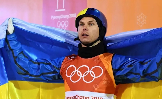 Фото новости: Николаевский фристайлист не будет выступать на Олимпиаде — команда заболела COVID-19 Свежие новости: Николаевский фристайлист не будет выступать на Олимпиаде — команда заболела COVID-19