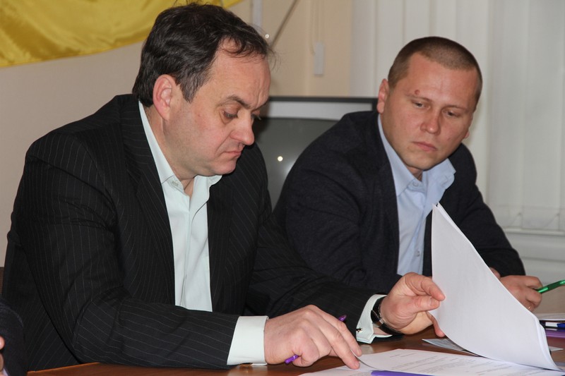 Свежие новости: Мэр Нового Буга нарушает закон. ВИДЕО