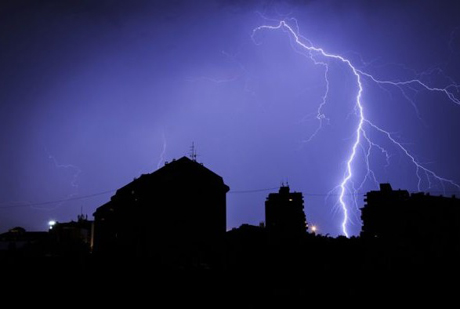 Свежие новости: В Харьковской области молния убила рыбака