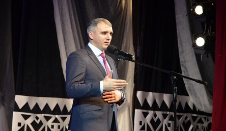 Свежие новости: Мэр  Сенкевич подверг сомнению слова украинского гимна