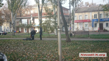 Свежие новости: В Николаеве госпитализировали мужчину, который перебегал дорогу и потерял сознание