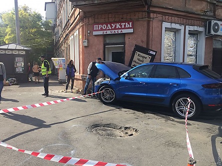 Свежие новости: В Одессе жуткое ДТП с «Porsche Macan»
