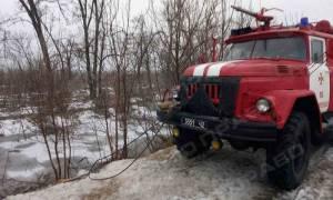 Свежие новости: На Николаевщине спасатели вытащили из кюветов и заносов легковушки и скорую помощь