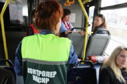 Свежие новости: В Николаеве контролеры не выпускали из троллейбуса семиклассницу, которая потеряла ученический