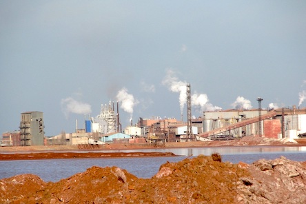 Свежие новости: «Николаевский глиноземный завод» приостановил производство из-за блокировки поставок сырья