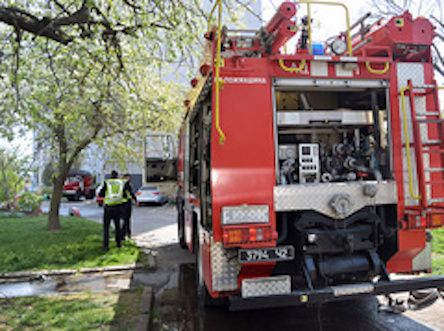 Свежие новости: В Николаеве спасатели потушили горящий балкон на восьмом этаже
