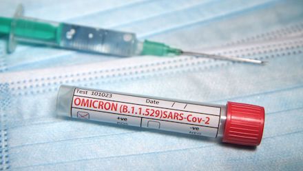 Свежие новости: В Германии из-за распространения штамма коронавируса «Омикрон» усилят карантин