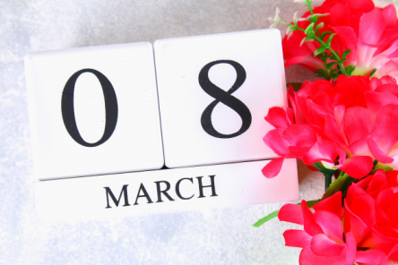 Свежие новости: В Украине мужчины больше чем женщины планируют праздновать 8 марта, - опрос